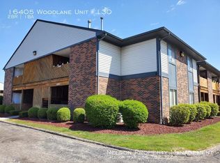 16405 Woodlane St UNIT 130, Fraser, MI 48026