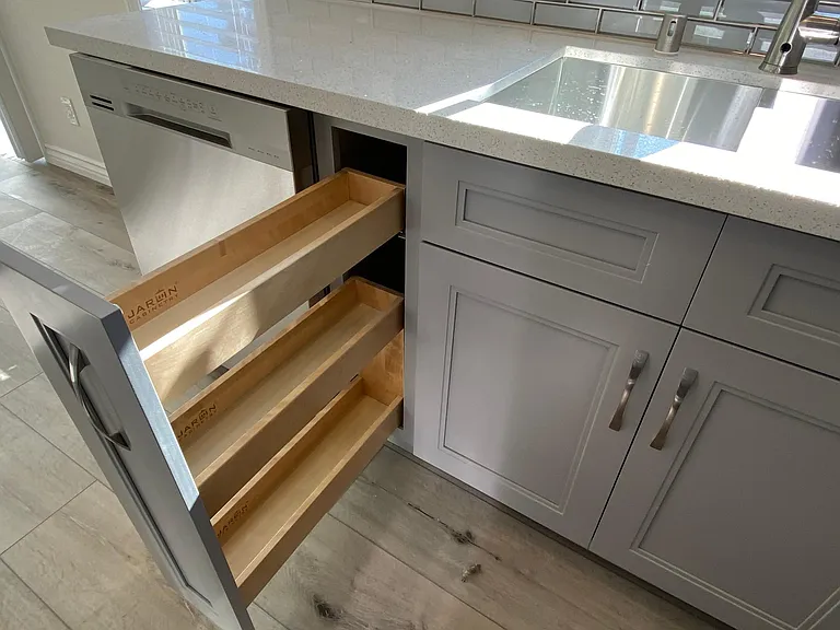 513 Avenue G #G — Photo 12