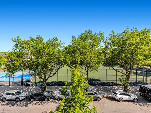 786 Madison Street image 6 of 10