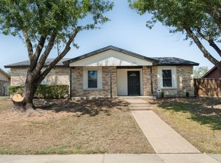 1213 Southridge Dr, Lancaster, TX 75146