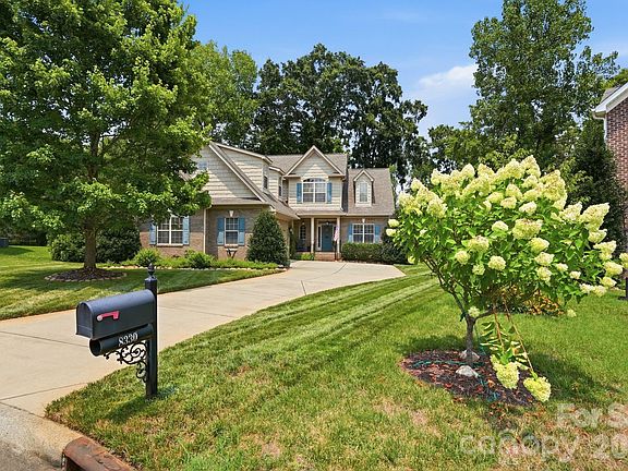 2nd image of 8330 Bourgess Ct