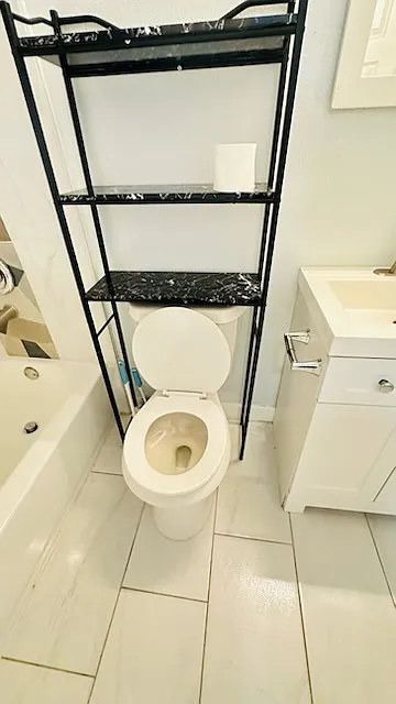 Studio, 550 sqft, $1,115 — Photo 2