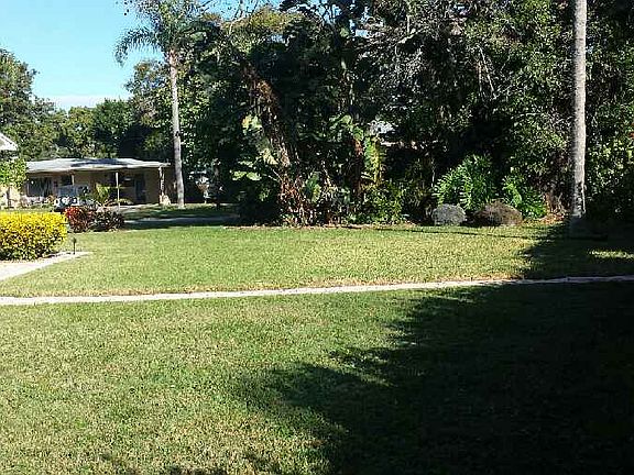 3rd image of 2026 Lake Citrus Dr