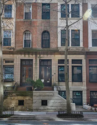 Rented by Compass | media 10