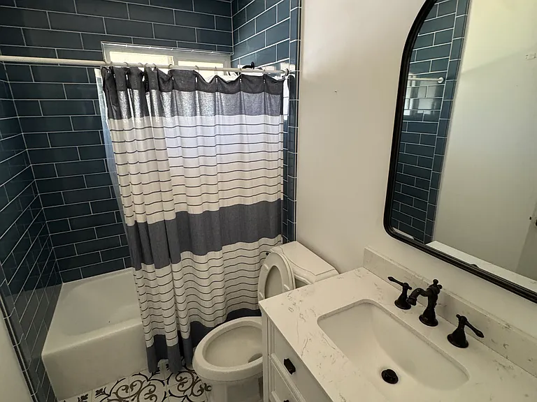 1250 Cape Cod Way — Photo 12