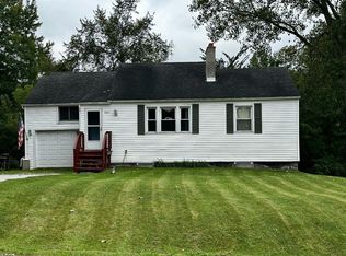 1063 Frontage Rd, Chesterton, IN 46304