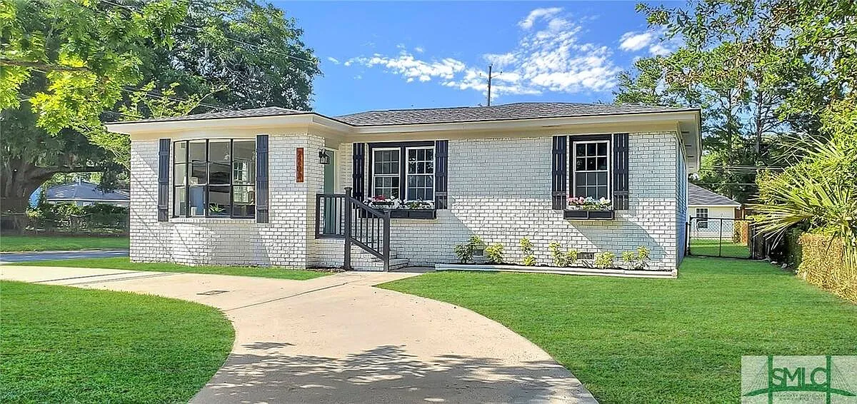 4 bed, 1875 sqft, $2,895 — Photo 1
