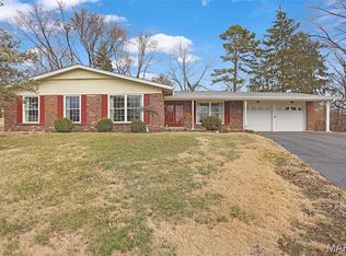 12363 Merrick Dr, Saint Louis, MO 63146
