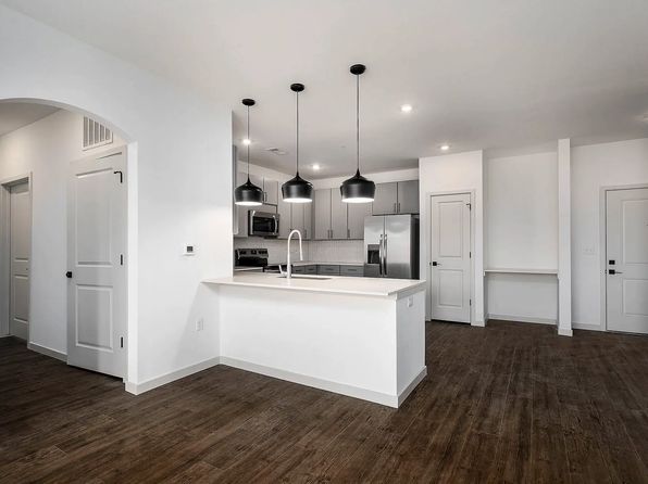 6715 Century St #2-102
