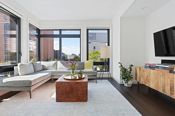 Rented by Compass | media 3