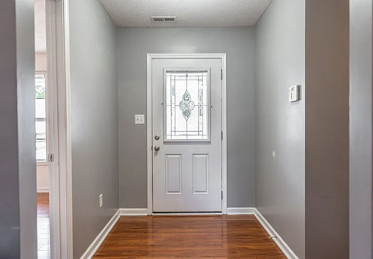 289 Strike Eagle Dr — Photo 3