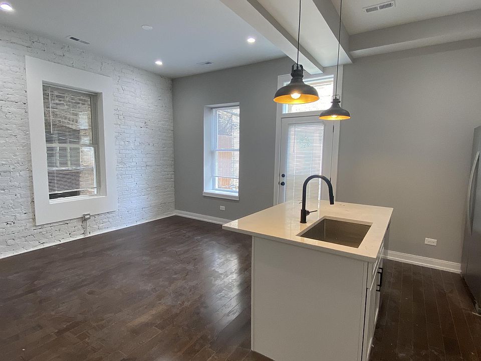 1st image of 2154 W Potomac Ave #1R
