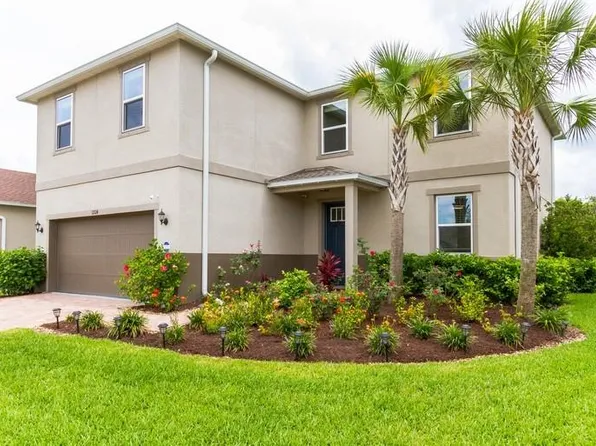 12124 Lake Blvd, New Port Richey, FL 34655