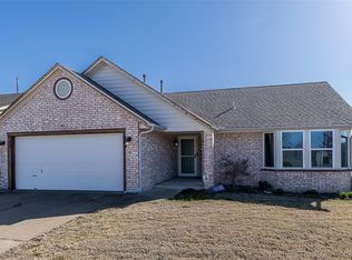 609 S Oak Ave, Broken Arrow, OK 74012