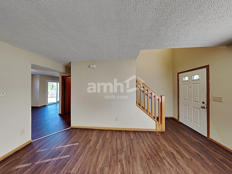 1064 Amherst Blvd — Photo 8