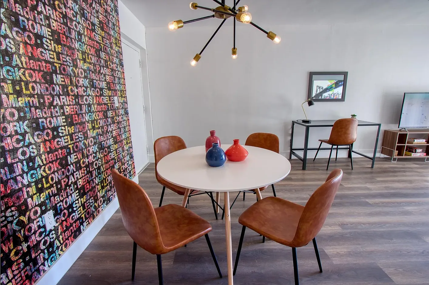 2 bed, 800 sqft, $3,200 — Photo 3