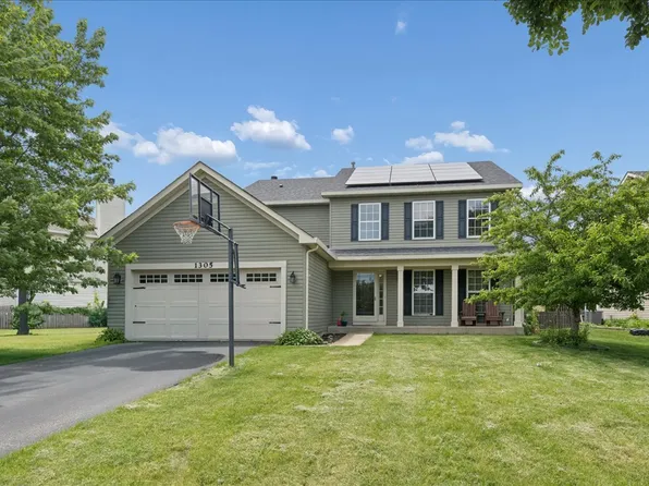 1305 Sommer Ln, Minooka, IL 60447