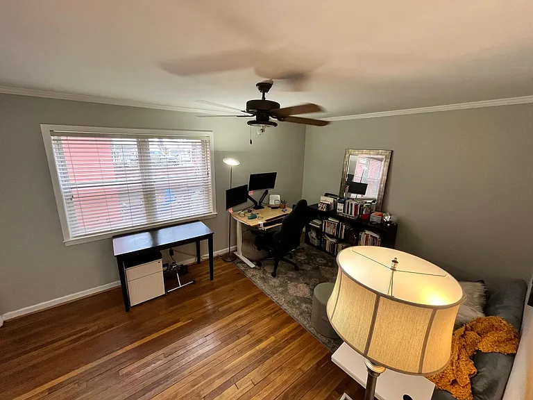 980 Greenwood Ave NE — Photo 9