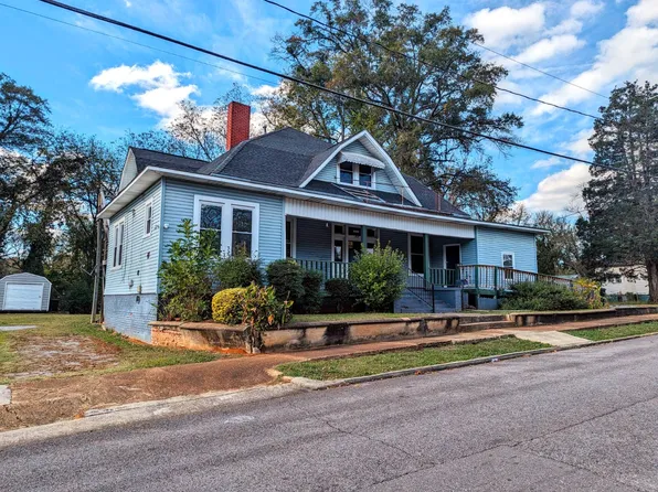 915 S 12th St, Gadsden, AL 35901