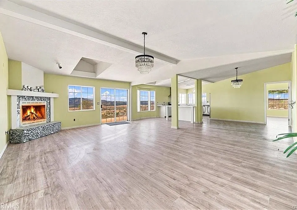 61200 Indian Paint Brush Rd