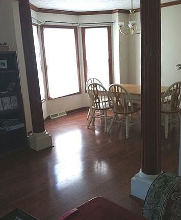 4th image of 3612 Kensington Dr