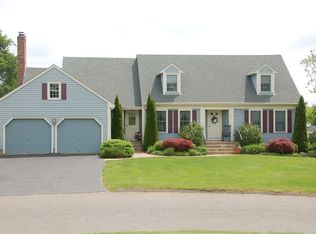 14 Leonard Farms Way, Wethersfield, CT 06109