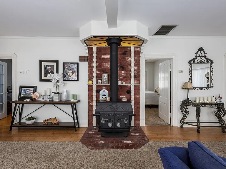 150 Pinal Ave #A — Photo 9