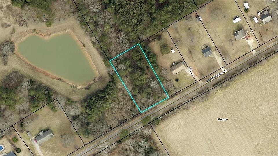 1st image of 480 John Deere Rd