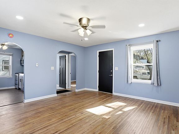 2nd image of 617 S Garfield Ave
