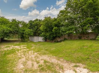 2239 Dowdy Ferry Rd, Dallas, TX 75217