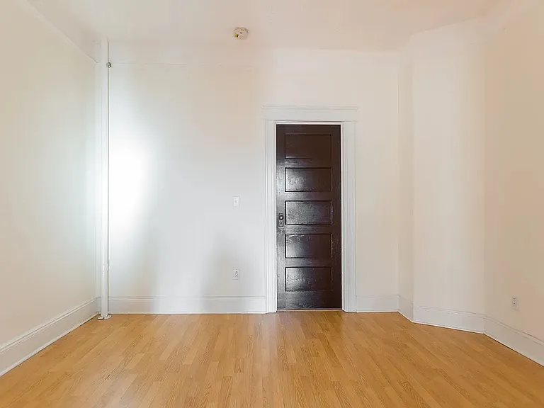 66-67 Forest Ave #2 — Photo 12