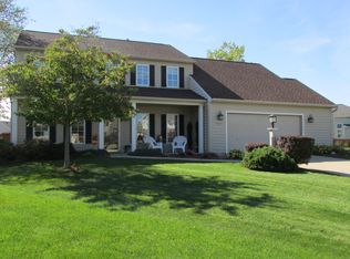 14825 Deerberry Ct, Fort Wayne, IN 46814