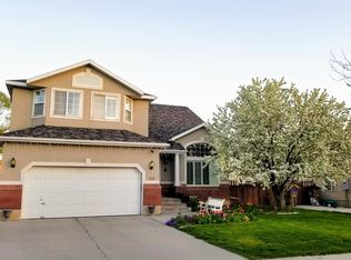 188 E Olive Berry Ln, Draper, UT 84020