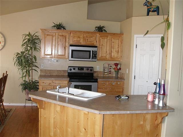 2nd image of 103 River View Dr