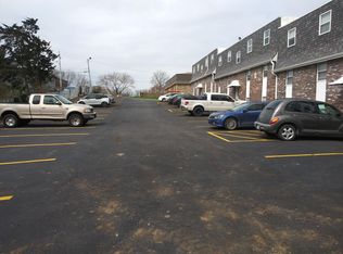5725 Leavenworth Rd #8, Kansas City, KS 66104