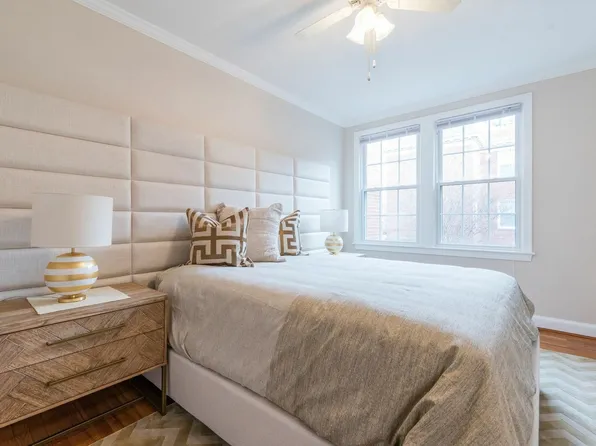 Manor House Apartments