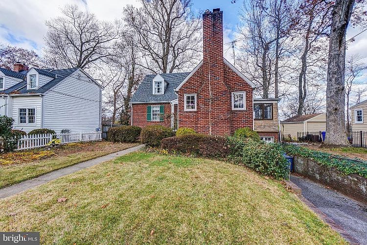 1st image of 5205 Elsmere Ave