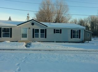 459 N Olive St, Cromwell, IN 46732