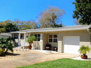 1309 Dixie Ln S, Saint Petersburg, FL 33707