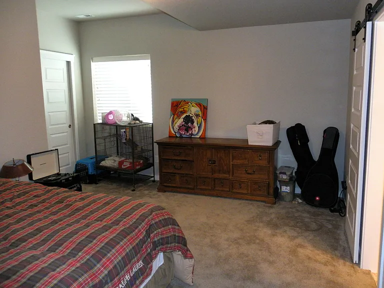 5th Bedroom with private bathroom