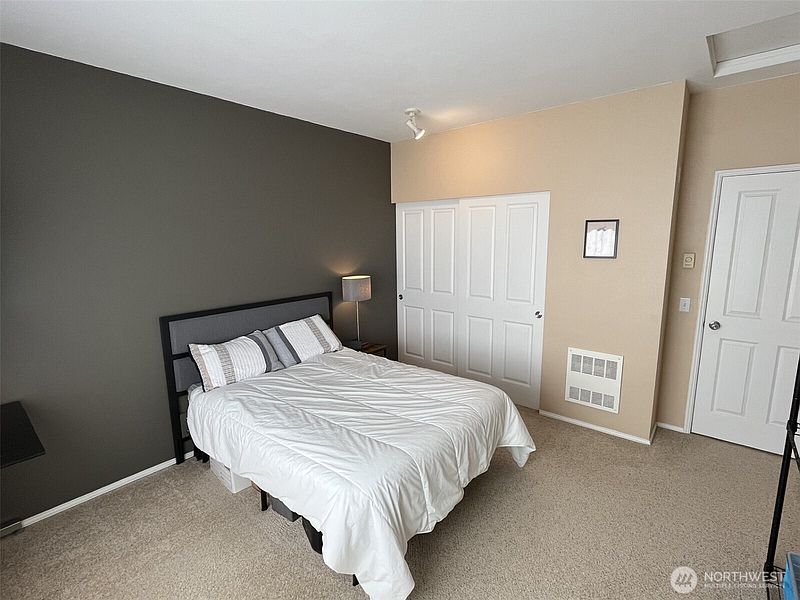 4th image of 746 241st Lane SE #K6