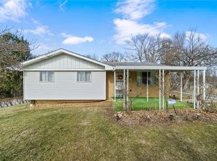 3818 Grant St, South Park, PA 15129