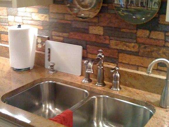 3rd image of 186 Emerald Dr