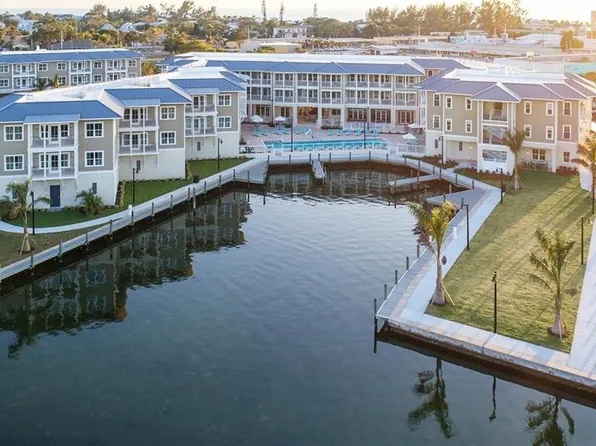 5325 Marina Dr #123, Holmes Beach, FL 34217