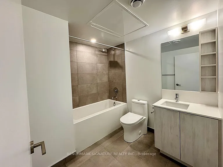8 Wellesley St W #608 — Photo 11