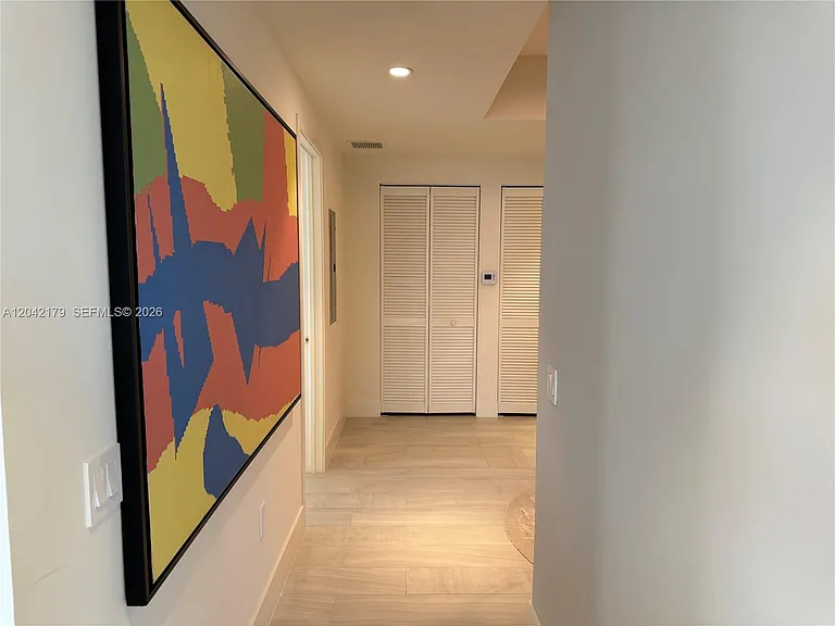 2000 Metropica Way #903 — Photo 3