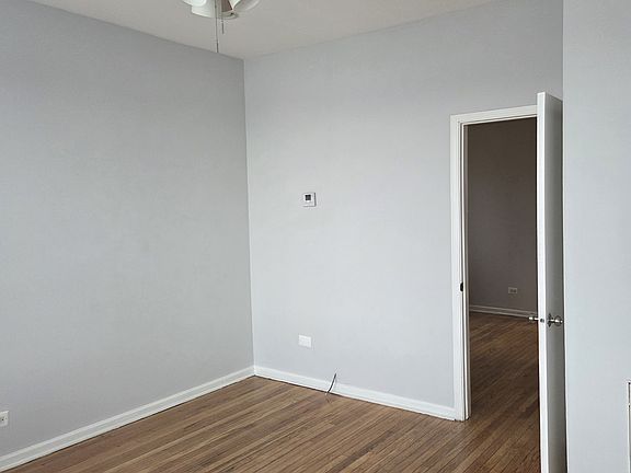 3rd image of 1555 N Cicero Ave #2