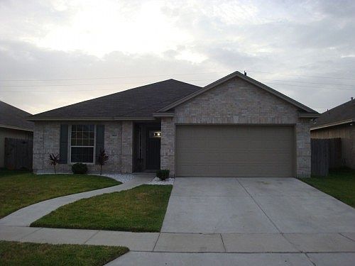 1st image of 3809 Las Bahias Dr