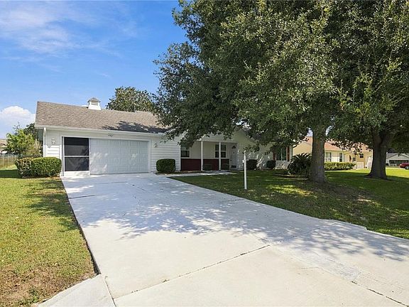 3rd image of 4507 NW 30TH PLACE