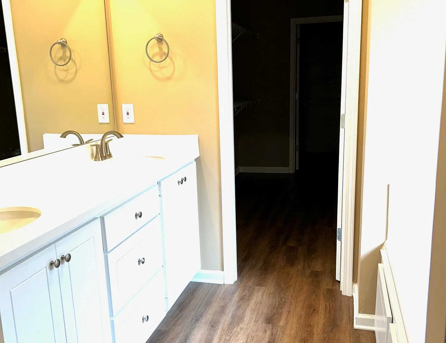 3 bed, 2.0 bath, 1550 sqft, $2,100 — Photo 4